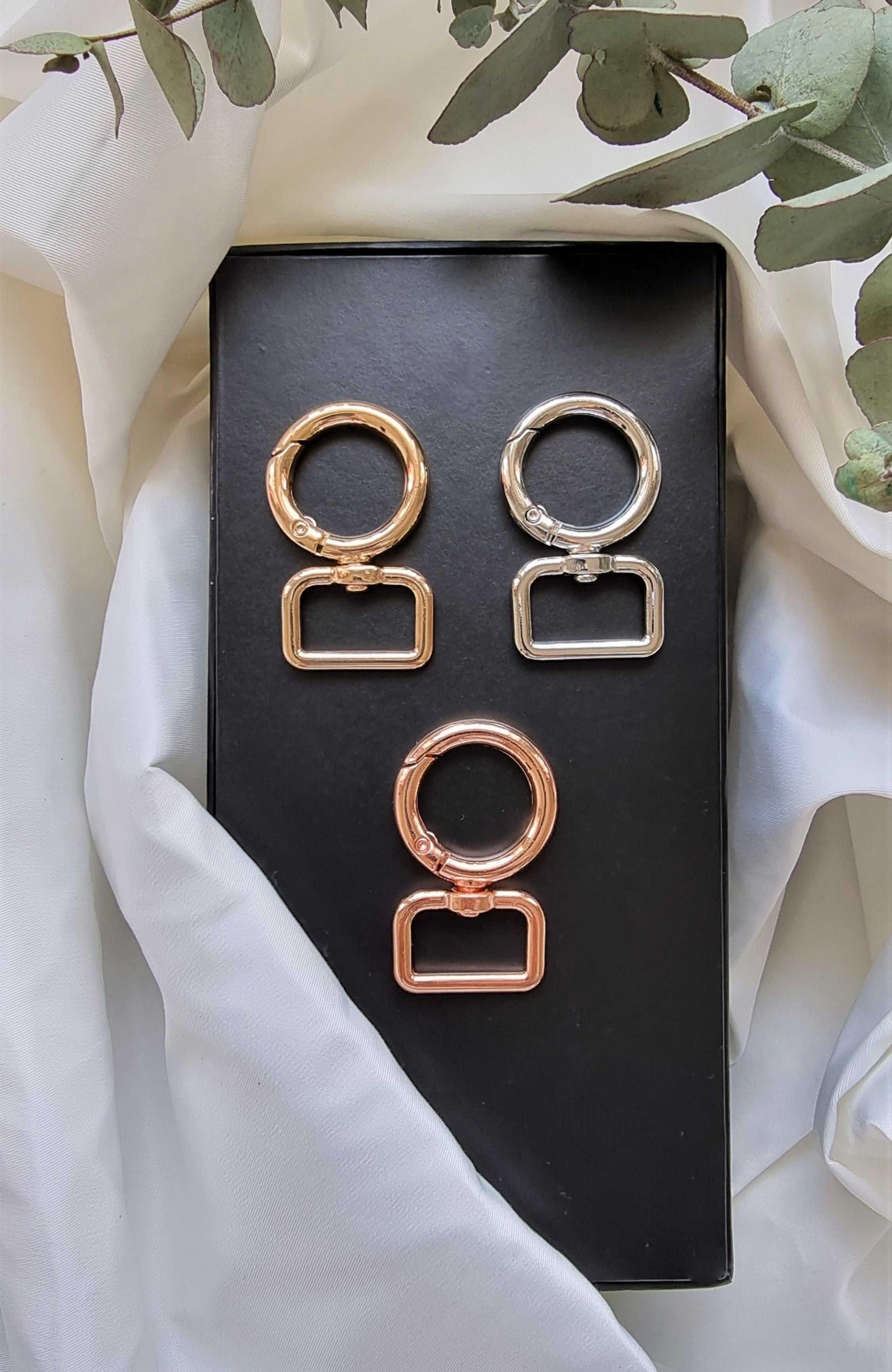 Round Lobster Clasps Keychain 3 Pieces Stardust Melbourne