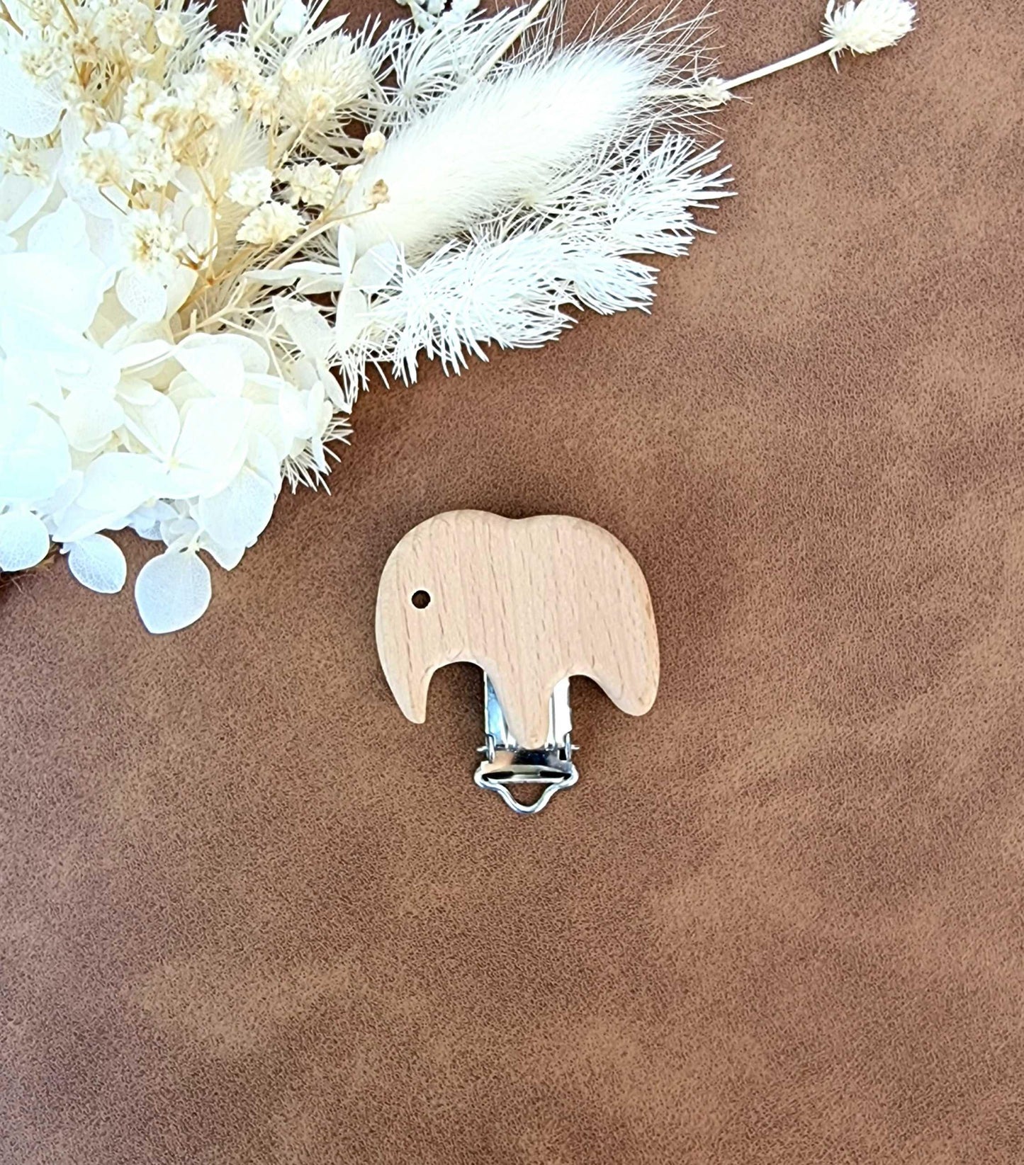 Wooden Pacifier Dummy Clip Holder Stardust Melbourne