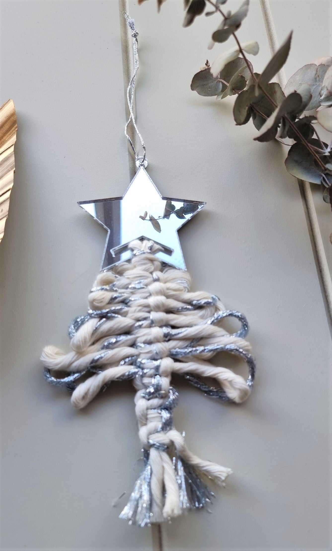 Christmas Tree Gift with a Star | Macrame Ornaments - Stardust Melbourne